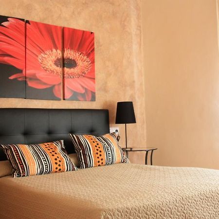 Hostal Rte. Elena Fuentes de Ebro Værelse billede